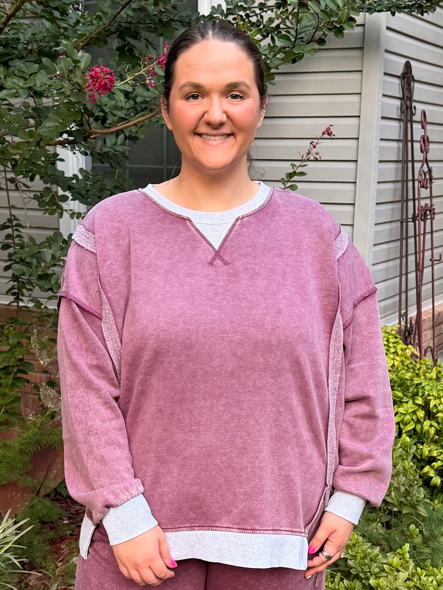 Zenana Contrast Trim Sweatshirt